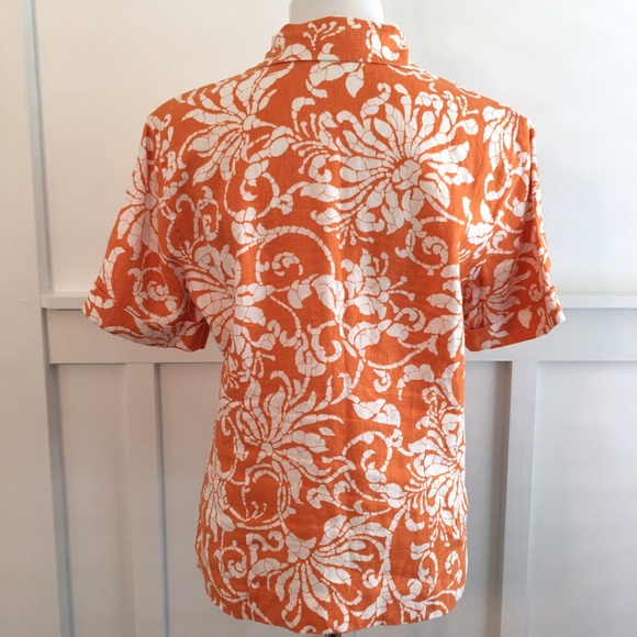 Chico's Linen Button Down Short-Sleeve Top - Picture 2 of 4